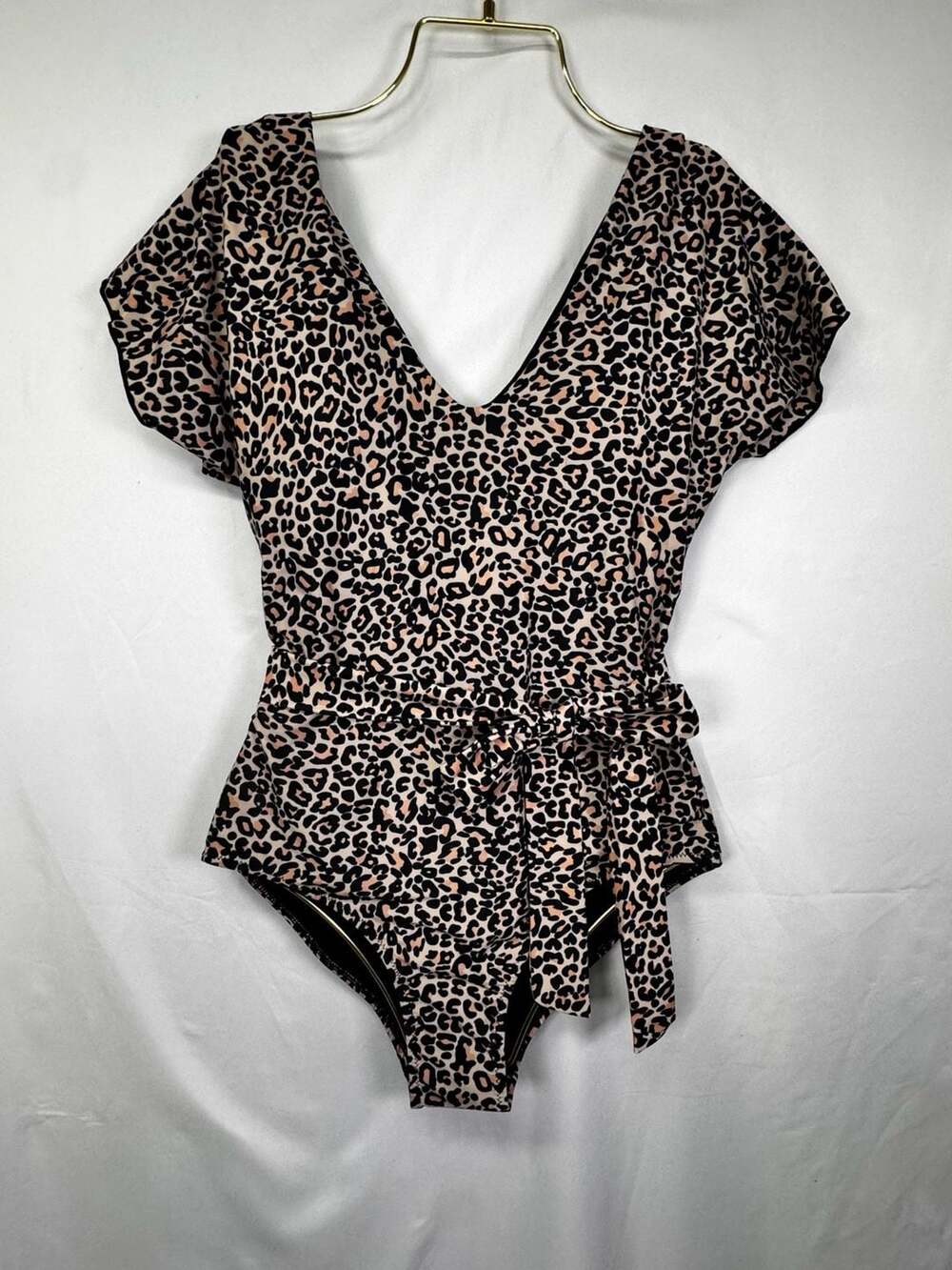 Byinns Leopard Print V-Neck One-Piece Swimsuit with Ruffle Sleeves and Tie Waist